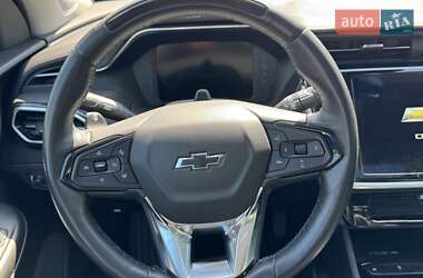 Хэтчбек Chevrolet Bolt EV 2022 в 