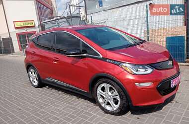 Хэтчбек Chevrolet Bolt EV 2021 в 