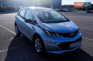 Хэтчбек Chevrolet Bolt EV 2017 в 