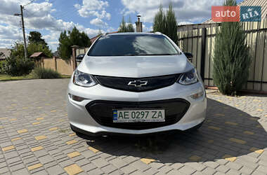 Хэтчбек Chevrolet Bolt EV 2017 в 