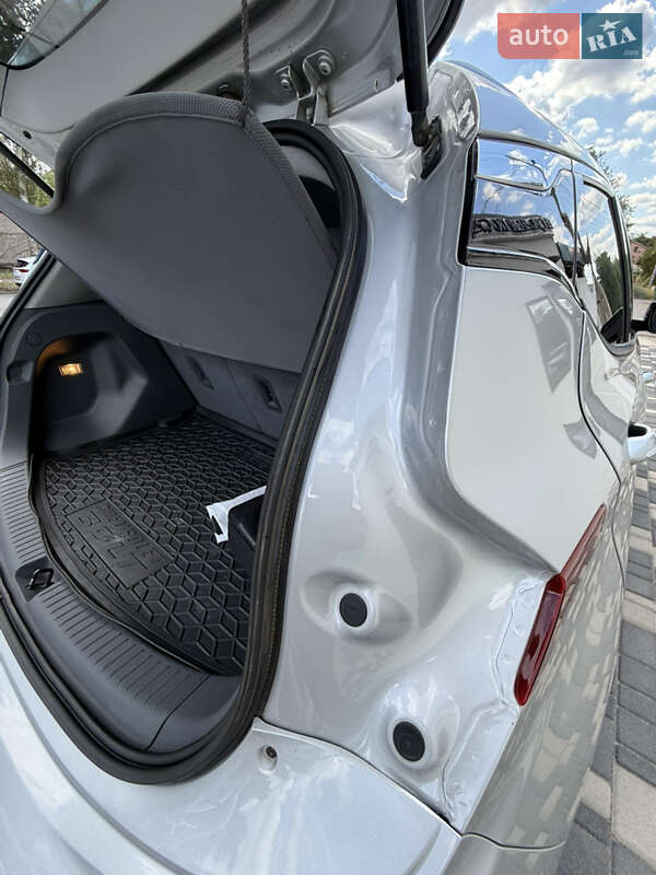 Хетчбек Chevrolet Bolt EV 2017 в Запоріжжі