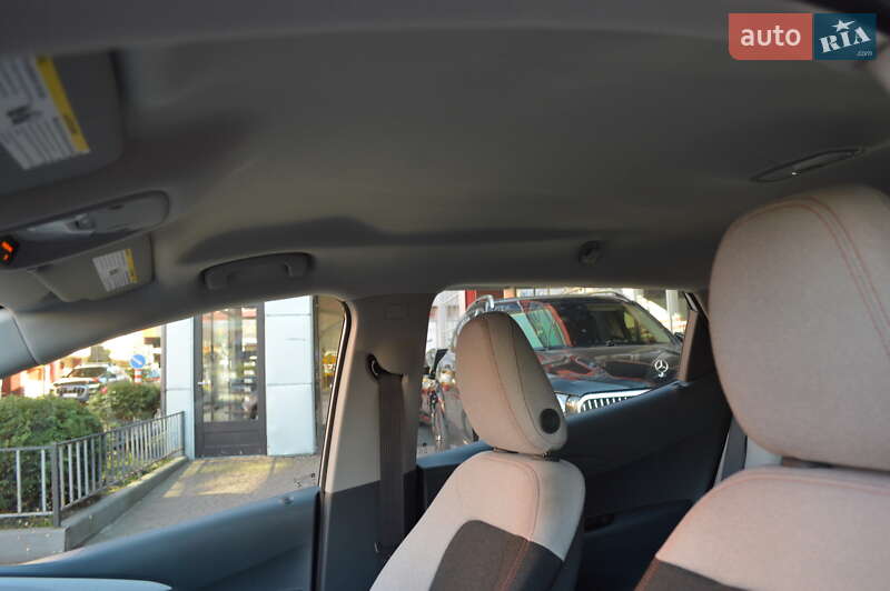 Хэтчбек Chevrolet Bolt EV 2017 в Львове