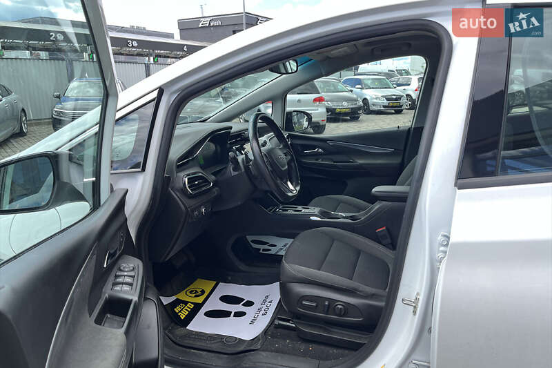 Хэтчбек Chevrolet Bolt EV 2022 в Мукачево
