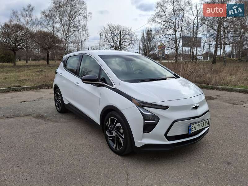 Хэтчбек Chevrolet Bolt EV 2023 в Кропивницком