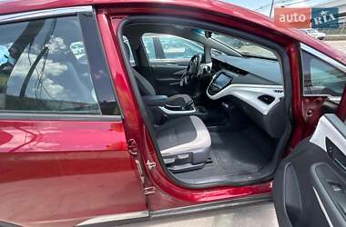 Хэтчбек Chevrolet Bolt EV 2020 в 