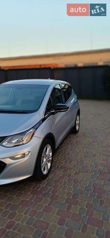 Хэтчбек Chevrolet Bolt EV 2017 в Костополе