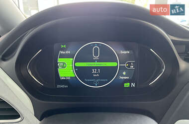 Хетчбек Chevrolet Bolt EV 2021 в 