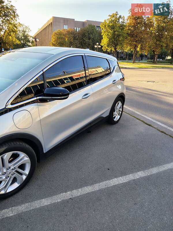 Хэтчбек Chevrolet Bolt EV 2023 в Кривом Роге