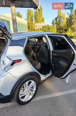 Хэтчбек Chevrolet Bolt EV 2023 в 