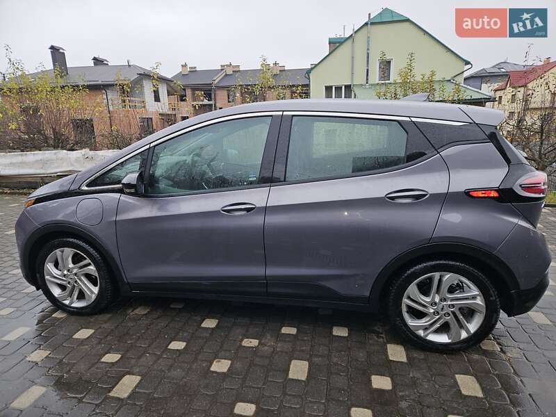 Хэтчбек Chevrolet Bolt EV 2023 в Львове