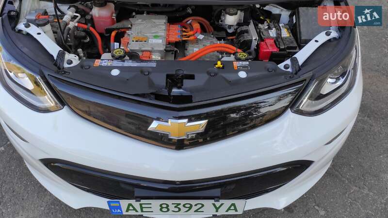 Хетчбек Chevrolet Bolt EV 2018 в Дніпрі