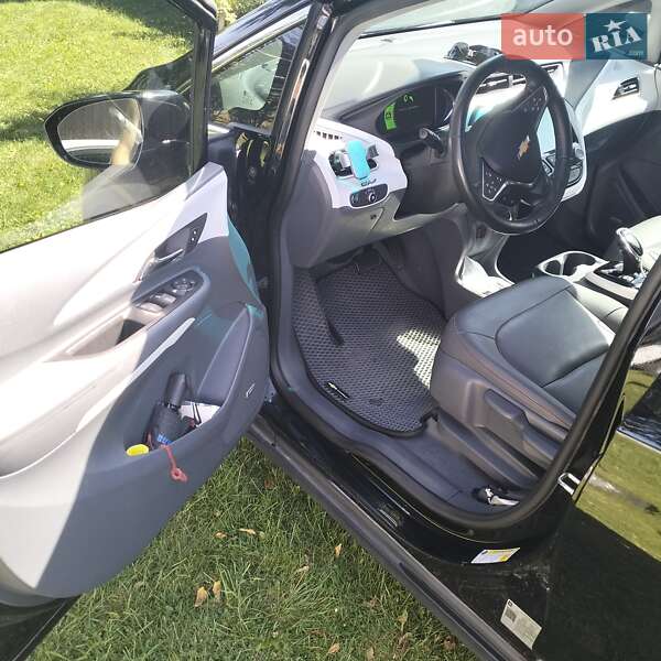 Хетчбек Chevrolet Bolt EV 2019 в Львові