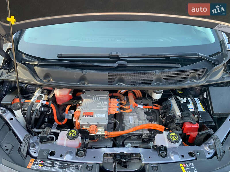 Хэтчбек Chevrolet Bolt EV 2023 в Тернополе фото 20 Хэтчбек Chevrolet Bolt EV 2023 в Тернополе
