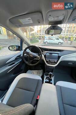 Хетчбек Chevrolet Bolt EV 2020 в 