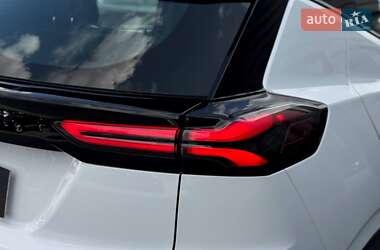 Хетчбек Chevrolet Bolt EV 2021 в 