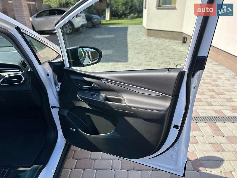 Хэтчбек Chevrolet Bolt EV 2022 в Виннице