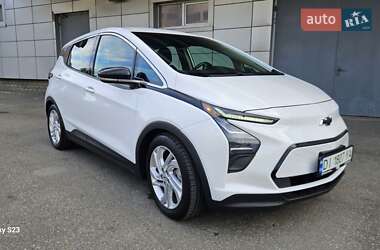 Хэтчбек Chevrolet Bolt EV 2021 в 