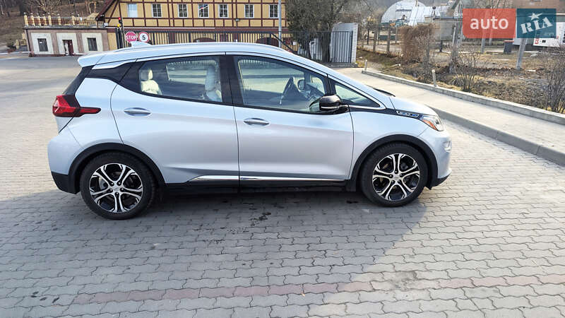 Хэтчбек Chevrolet Bolt EV 2017 в Львове