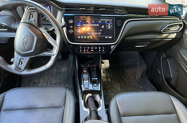 Хэтчбек Chevrolet Bolt EV 2022 в 