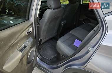 Хэтчбек Chevrolet Bolt EV 2022 в 
