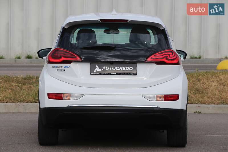 Хетчбек Chevrolet Bolt EV 2020 в Києві фото 6 Хетчбек Chevrolet Bolt EV 2020 в Києві