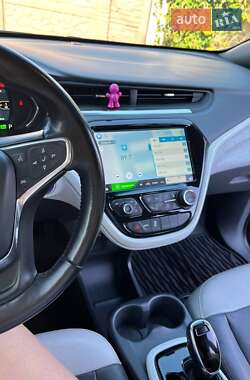 Хэтчбек Chevrolet Bolt EV 2020 в 