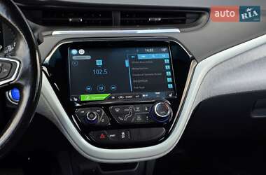 Хэтчбек Chevrolet Bolt EV 2021 в 