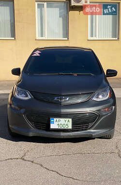 Хэтчбек Chevrolet Bolt EV 2018 в 