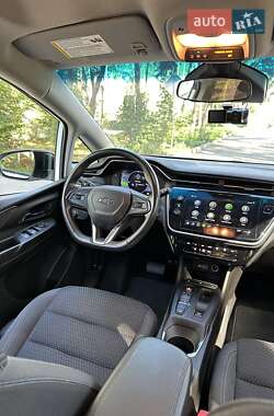 Хэтчбек Chevrolet Bolt EV 2022 в 