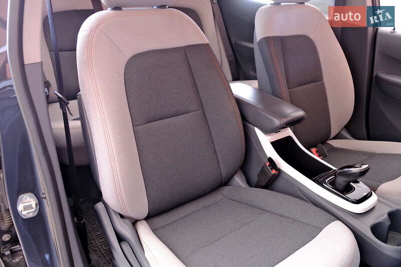 Хэтчбек Chevrolet Bolt EV 2018 в Одессе