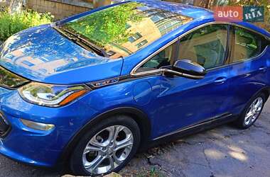 Хэтчбек Chevrolet Bolt EV 2018 в 