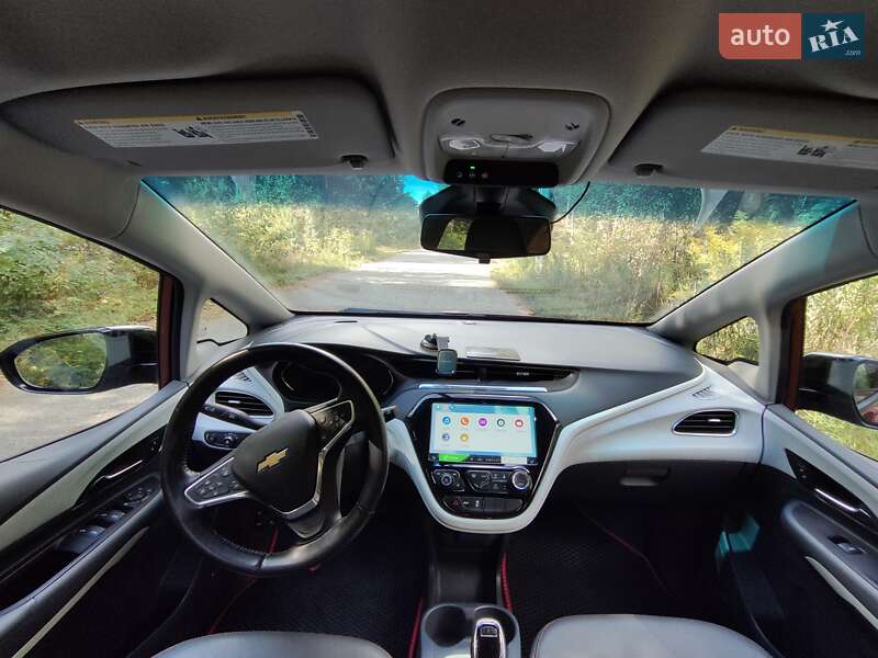 Хетчбек Chevrolet Bolt EV 2017 в Києві