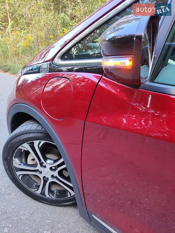 Хетчбек Chevrolet Bolt EV 2017 в Києві