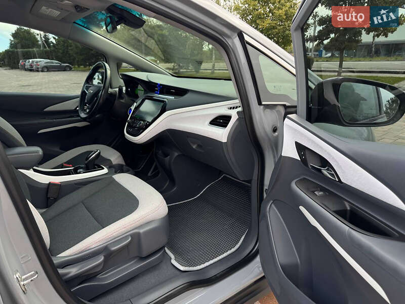 Хэтчбек Chevrolet Bolt EV 2018 в Ивано-Франковске