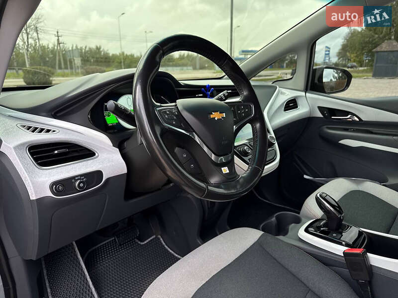 Хэтчбек Chevrolet Bolt EV 2018 в Ивано-Франковске