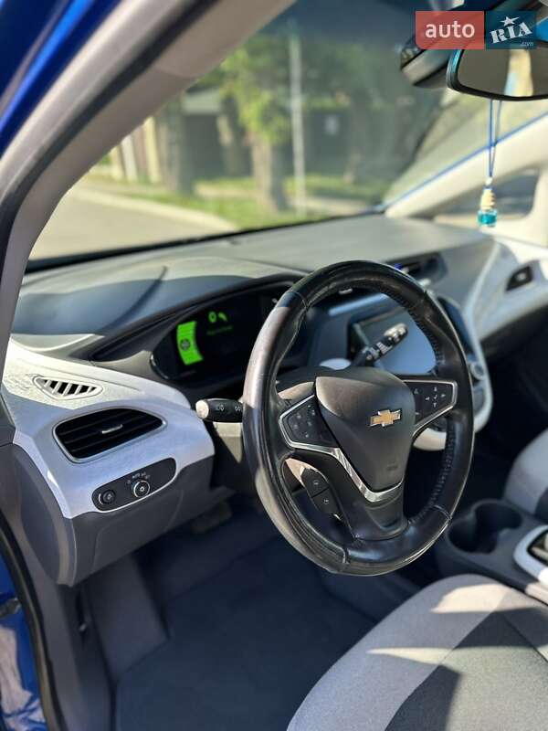 Хетчбек Chevrolet Bolt EV 2018 в Львові
