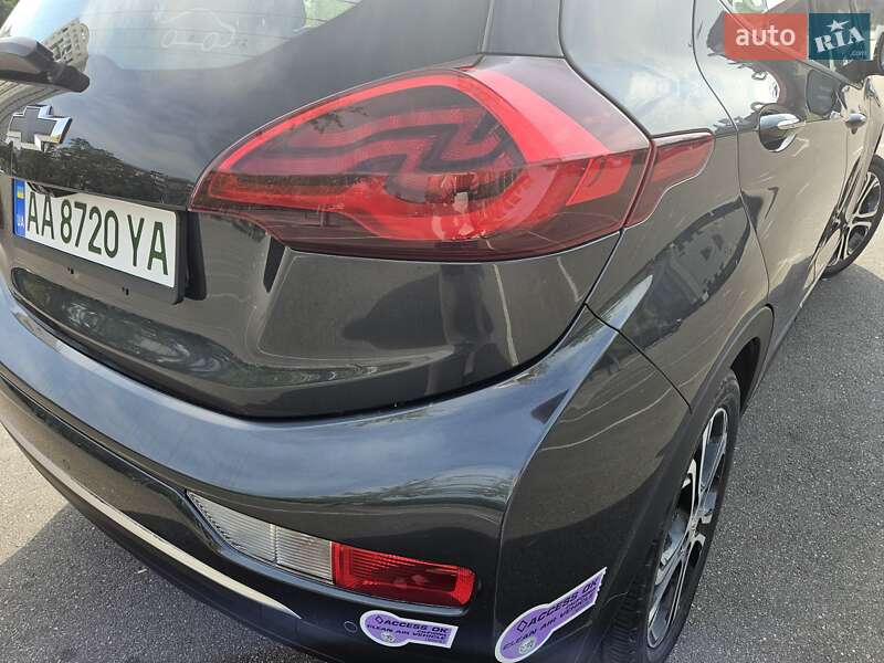 Хэтчбек Chevrolet Bolt EV 2018 в Киеве фото 14 Хэтчбек Chevrolet Bolt EV 2018 в Киеве