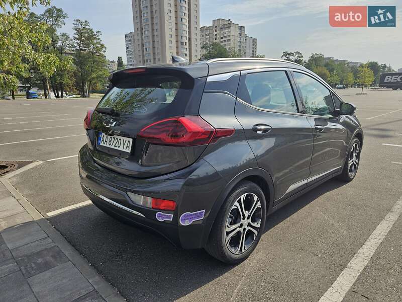 Хэтчбек Chevrolet Bolt EV 2018 в Киеве фото 55 Хэтчбек Chevrolet Bolt EV 2018 в Киеве