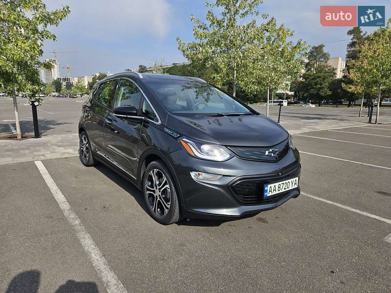 Хэтчбек Chevrolet Bolt EV 2018 в Киеве фото 59 Хэтчбек Chevrolet Bolt EV 2018 в Киеве
