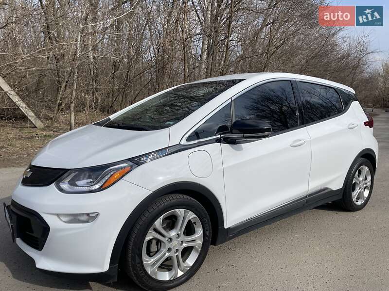 Хэтчбек Chevrolet Bolt EV 2017 в Полтаве