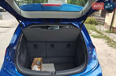 Хэтчбек Chevrolet Bolt EV 2020 в 