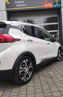 Хэтчбек Chevrolet Bolt EV 2018 в 