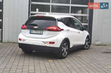 Хэтчбек Chevrolet Bolt EV 2018 в 