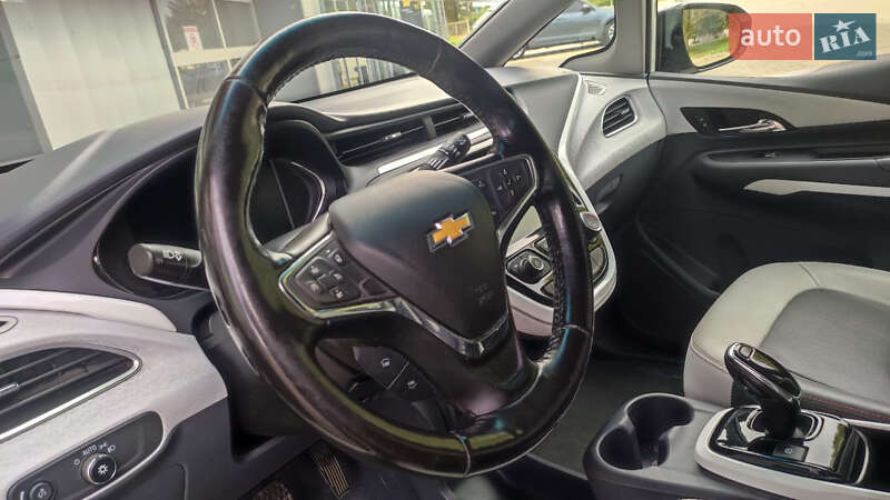Хэтчбек Chevrolet Bolt EV 2018 в Дрогобыче