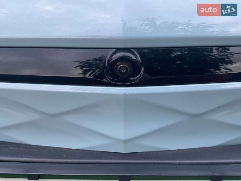 Хэтчбек Chevrolet Bolt EV 2022 в Полтаве