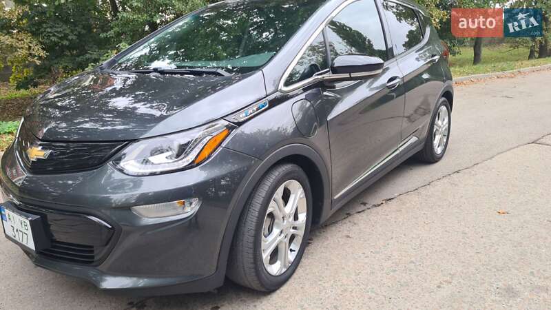 Хэтчбек Chevrolet Bolt EV 2021 в Киеве