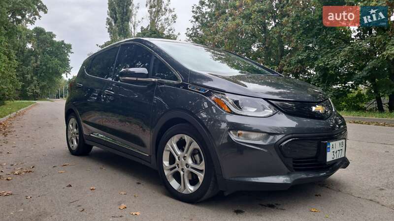Хэтчбек Chevrolet Bolt EV 2021 в Киеве