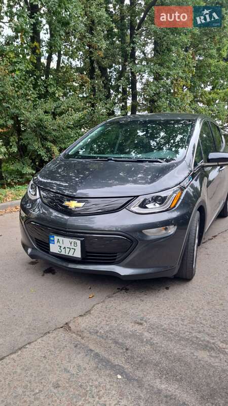 Хэтчбек Chevrolet Bolt EV 2021 в Киеве