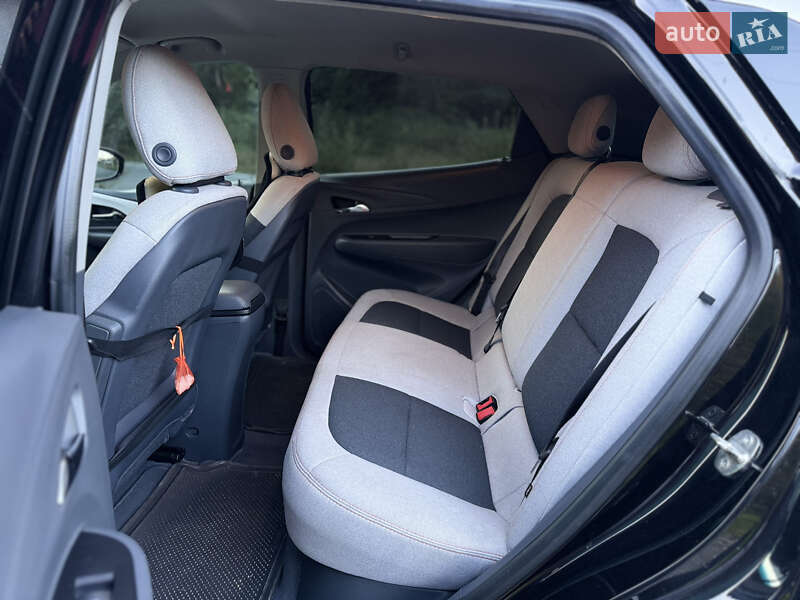 Хэтчбек Chevrolet Bolt EV 2018 в Косове