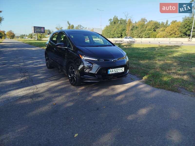 Хэтчбек Chevrolet Bolt EV 2023 в Киеве фото 16 Хэтчбек Chevrolet Bolt EV 2023 в Киеве